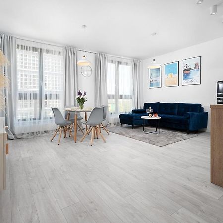 Apartament 3 Pietro กดิเนีย ภายนอก รูปภาพ
