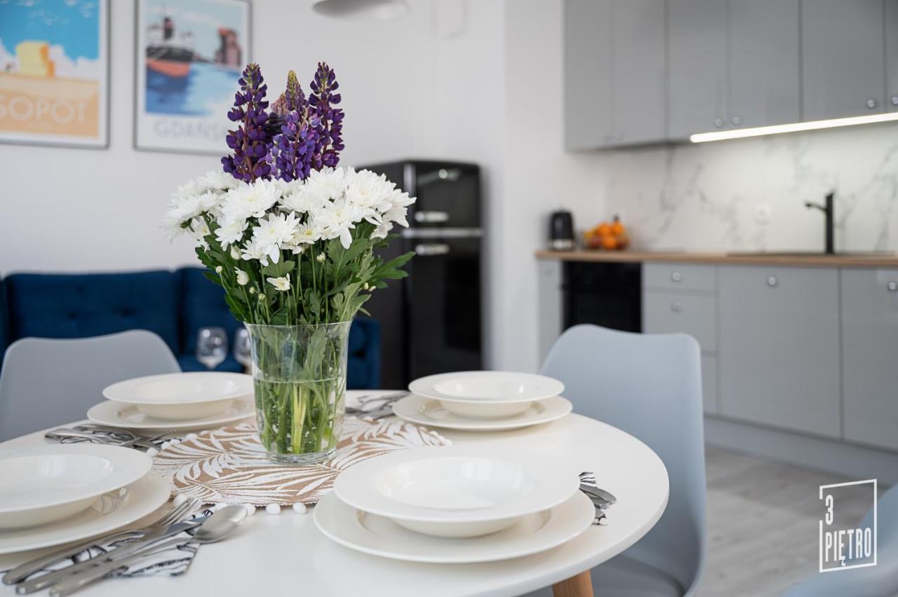 Apartament 3 Pietro กดิเนีย ภายนอก รูปภาพ