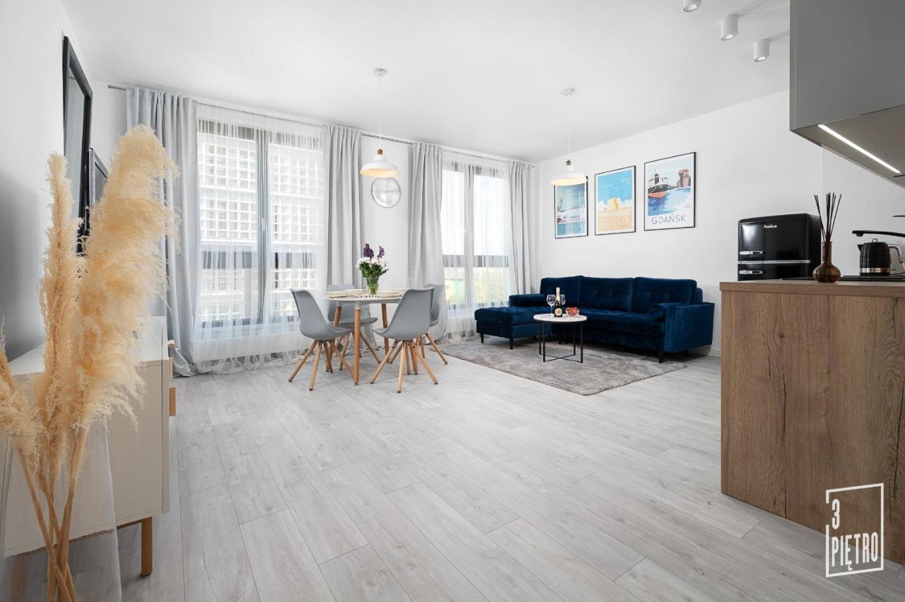 Apartament 3 Pietro กดิเนีย ภายนอก รูปภาพ